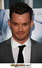 Sophia Bush Admits She's Dating Austin Nichols - Starpulse.