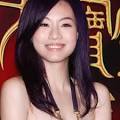 不雅视频主角邓丽欣演绎清纯裸妆
