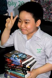 Tiểu thuyết gia” 11 tuổi Nguyễn Bình giao lưu bạn đọc Hà Nội | Thể ... - NGUYEN-BINH-1