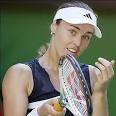 Martina Hingis ... - images?q=tbn:ANd9GcT9kpGU20YPYxPQAm1XCIk3vQKOLq_WDN6U-OD-WHbHnPW40Rpw4sWyBw