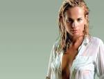 http://img.portwallpaper.com/imgcel/Sasha_Zyablitskaya/Sasha-Zyablitskaya-3.JPG
