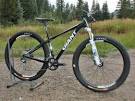 Giant's highest-end 29er at the moment is the mid-range XtC 29er 1 ...