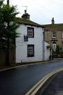Celebrity Connection. Music Hall comedian, Rob Wilton, lived in this cottage - via Daymix