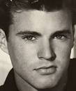 Afternoon Greg: Adam Lambert poised to be first gay idol; Jon ... - Topp