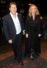 http://www.hellomagazine.com/imagenes//celebrities/201202287312/uma-thurman-pregnant-third-child/0-33-841/uma-arpad--z.jpg