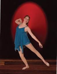 Dancer Torri Barrington was one of the recipients of the Lori Smith Memorial Performing Arts Scholarship ... - fs_9914