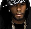 Finally R Kelly came on the