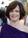 http://images.beautyriot.com/photos/275/sarah-clarke-short-straight-bob-sophisticated-brunette-275.jpg
