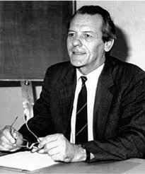 Rainer Hess, ordentlicher Professor für Romanische Philologie, starb am 8. - Hess