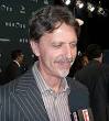 http://upload.wikimedia.org/wikipedia/commons/thumb/5/53/Tim_Kring.jpg/220px-Tim_Kring.jpg