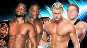 Over the Limit 2012: Kofi Kingston et R-Truth vs Dolph Ziggler et Jack Swagger Images?q=tbn:ANd9GcTHG-Z4LcI-DI4cQmo7SuDhayMWH1sNd_NsUnvduyxfW6X0c9UcLA