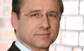 Metzler Corporate Finance <b>Hans Günter</b> Wolf wird Geschäftsführer - 1351162652.Wolf_Hans_Guenter_web