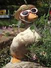 Horley duck with sunglasses - via Daymix
