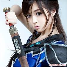 Cô đã tham gia làm người mẫu quảng bá cho nhiều game như Thần Tiên Đạo. Yan ... - yan-hua-mei-mei-nguoi-mau-game-qua-goi-cam-3968d1