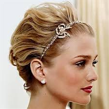 Hairstyles For Short Hair