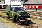 Land Rover at Porthmadog - via Daymix