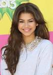 Zendaya 830x1024px #958814