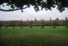 Hampton Court Palace: administrative buildings - via Daymix