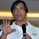 Shoaib Akhtar claims Misbah needs to adopt Imrans class of 92.