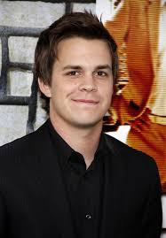 johnny simmons pic