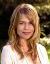 Linda Hamilton Picture 4