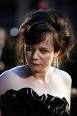 http://upload.wikimedia.org/wikipedia/commons/thumb/2/2c/EmilyWatsonBAFTA07.jpg/200px-EmilyWatsonBAFTA07.jpg