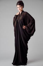 Top-20-Dubai-Style-Abaya-And-Hijab-For-Muslim-Girls-2016.jpg