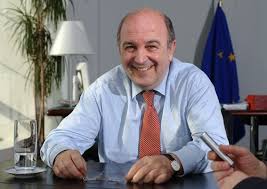 Joaquín Almunia asegura que nadie quiere salir de la zona euro