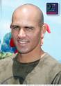 http://www.iometics.info/Artists/images/kelly_slater.jpg