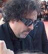 http://upload.wikimedia.org/wikipedia/commons/thumb/c/c8/Tim_burton.jpg/200px-Tim_burton.jpg