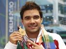 Domenico Stinellis/AP Canada's Alexandre Despatie shows off his gold medal ... - 317f357d48adb2ddeacd4ca8fc0e