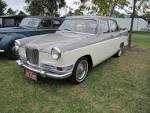 File:Riley 4-72 Saloon.jpg - Wikimedia Commons