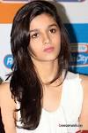 hot3: RateDesi Forums: Alia Bhatt – student of the year movie