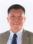 肖宇先生毕业于清华大学，获得