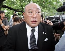 Isao Iijima Private Secretary of Japanese Prime Minister Junichiro... News Photo 71646951 Full Length,Japan,Junichiro Koizumi,Leaving,Only Japanese,Politics ... - 71646951-isao-iijima-private-secretary-of-japanese-gettyimages