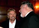#51779973. Excellence In Journalism Rewarded At FPA Awards In London. Von: Christopher Lee. Getty Images News. Personen: Richard Branson; Terry Waite