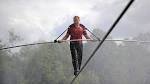 Wallenda tightrope walk over Arizona canyon benefits Navajo Nation ...