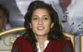 Mr Clooney has embarked on a long-distance relationship with Fatima Bhutto ... - Fatima-Bhutto_1294467c
