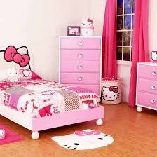 Desain Interior Kamar Anak, Desain Kamar Anak Motif Hello Kitty ...
