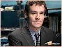 http://thetvaddict.com/wp-content/uploads/2008/01/robertseanleonard.jpg