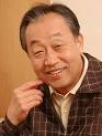 왼쪽은 말년의 건륭제 초상,