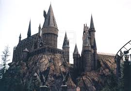 Un pedido facil :) Harry Potter (imagenes al final del post, por si acaso) Images?q=tbn:ANd9GcTaeMBq4az4SddpW4EcticZnz8EJolE16d2ZJl1Hz_t-IZ2-iGS