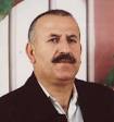 أبو حسن يوسع أطفاله