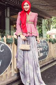 Model Baju Pesta Muslim Dian Pelangi | Model Baju Dan Rambut Terbaru