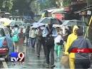 Rains halt Mumbai, 2 killed, rail commuters hit hard - WorldNews