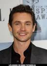 Hugh Dancy at 2009 Film Independent Spirit Awards - Arrivals - Hugh-Dancy3_2