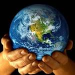 The Creative Hands of God     Contemplating the Beauty of the
