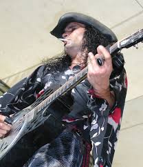 Eric Sardinas will play with his power trio, Big Motor, at the Mount Baker Rhythm and Blues Festival. BELLINGHAM — Top national and regional blues acts will ... - Eric_Sardinas_big