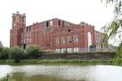 shows the engine house to - via Daymix