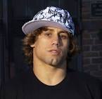 Urijah Faber destroys gaming